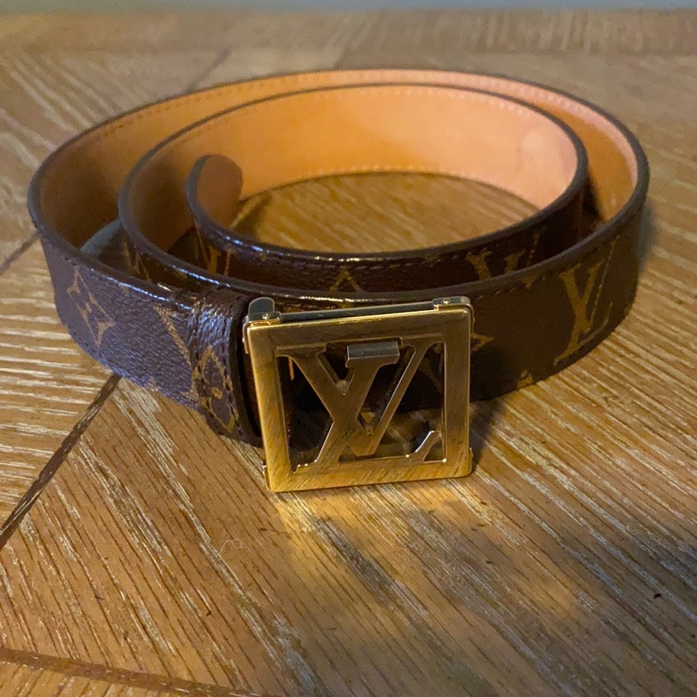 Louis Vuitton belt
